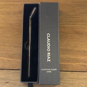 Claudio Riaz Black Contour Liquid Liner